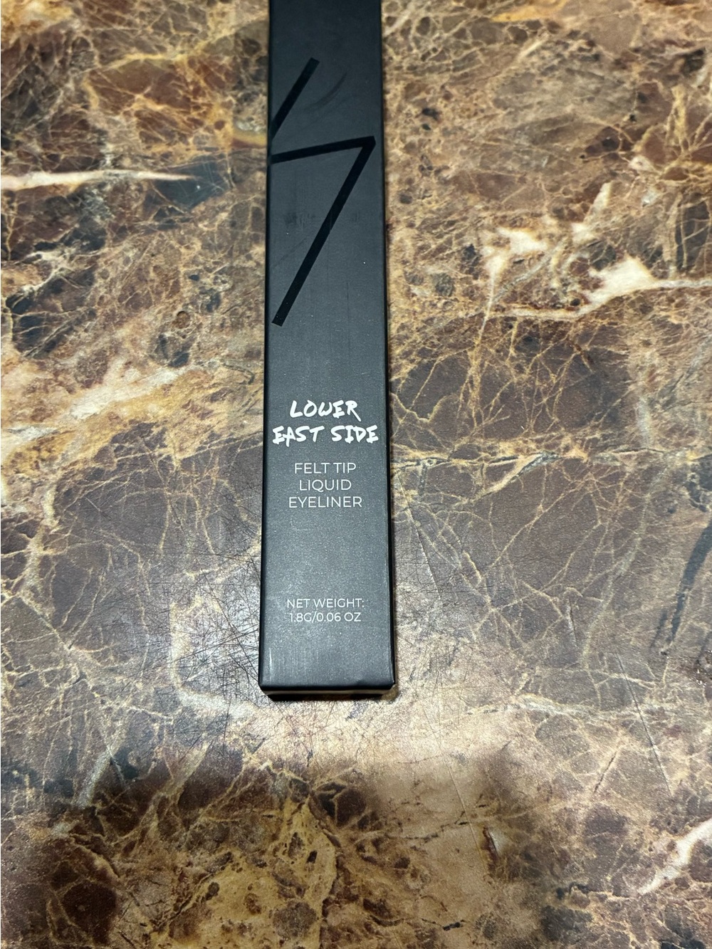 LOWER EAST SIDE Black Felt Tip Liquid Eyeliner Pen